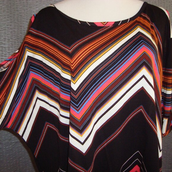 NWOT Lascana for Venus Cold-Shoulder Top Black Multicolor sz L - Picture 2 of 8